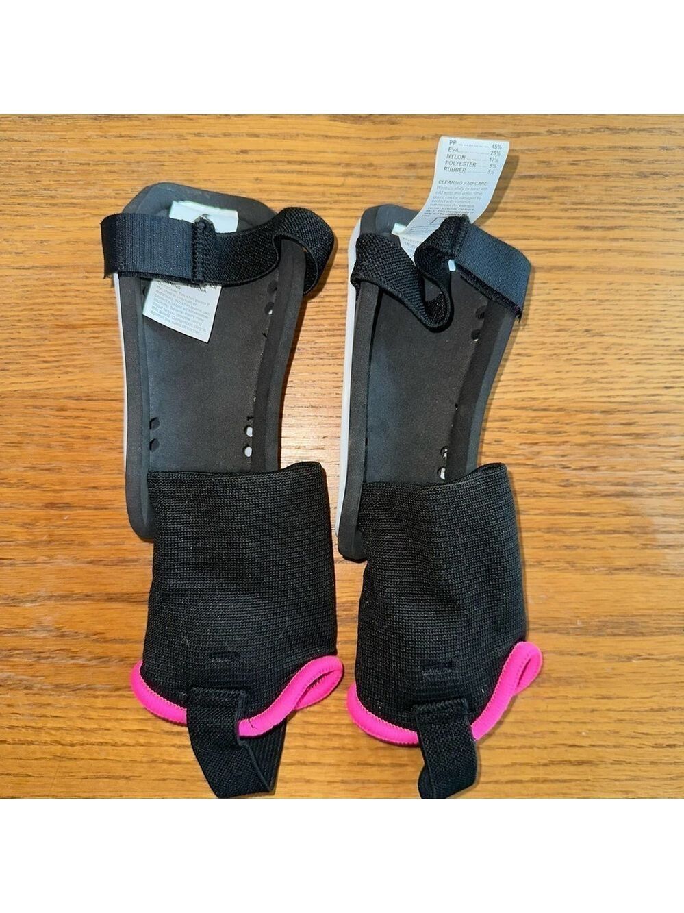 EUC Size XXS Brava Soccer Shin Guards Pink - Picture 2 of 7